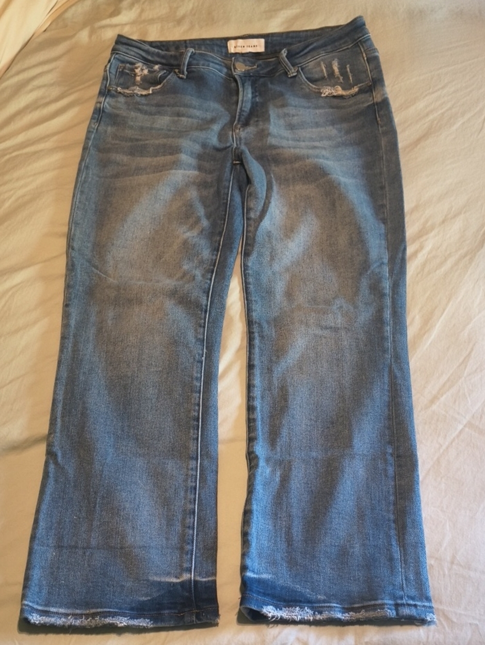 Risen Blue Wide Leg Jeans with Frayed Hem